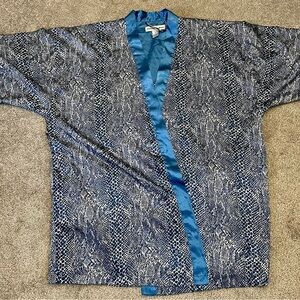 Vintage  (3X) blue silky robe